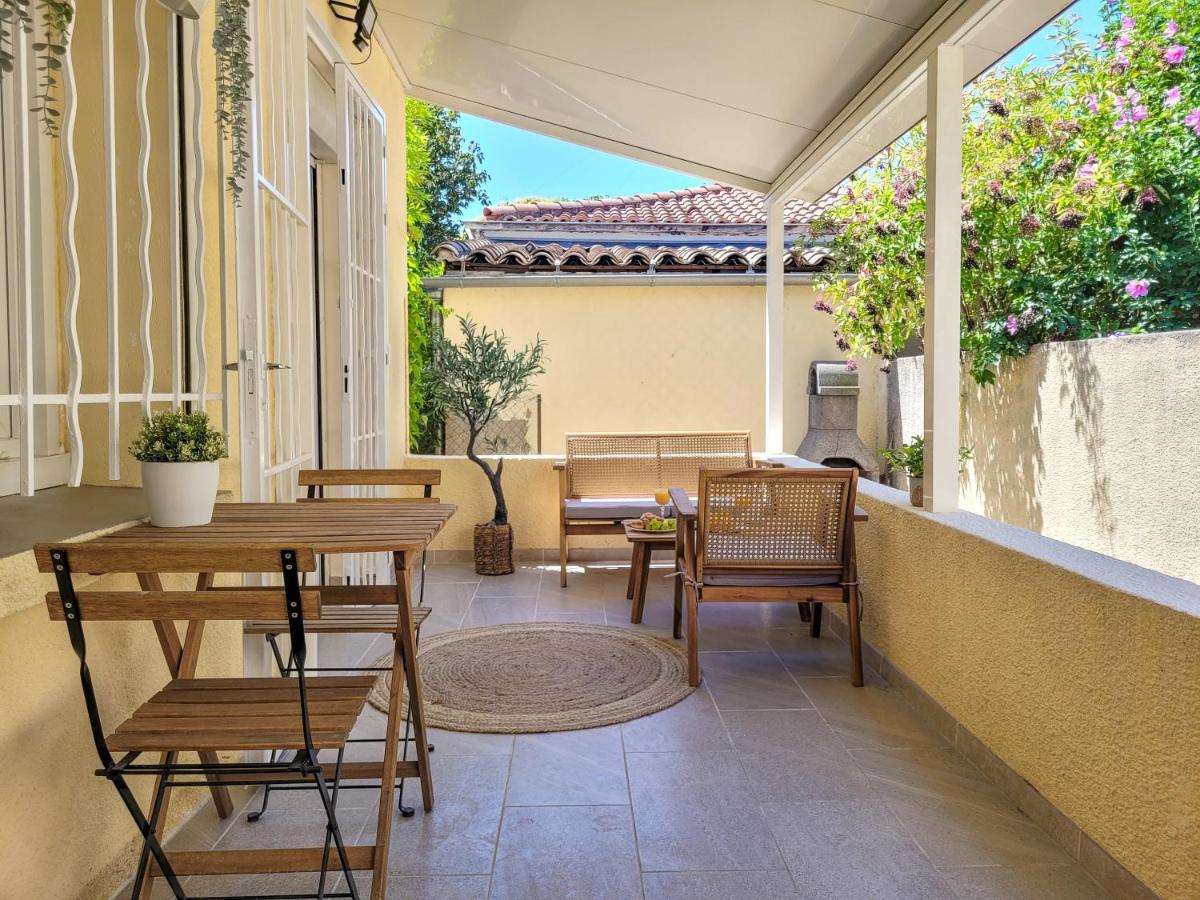 Studio Double Climatise Avec Terrasse - Proche Tram & Centre Montpellier Exterior photo