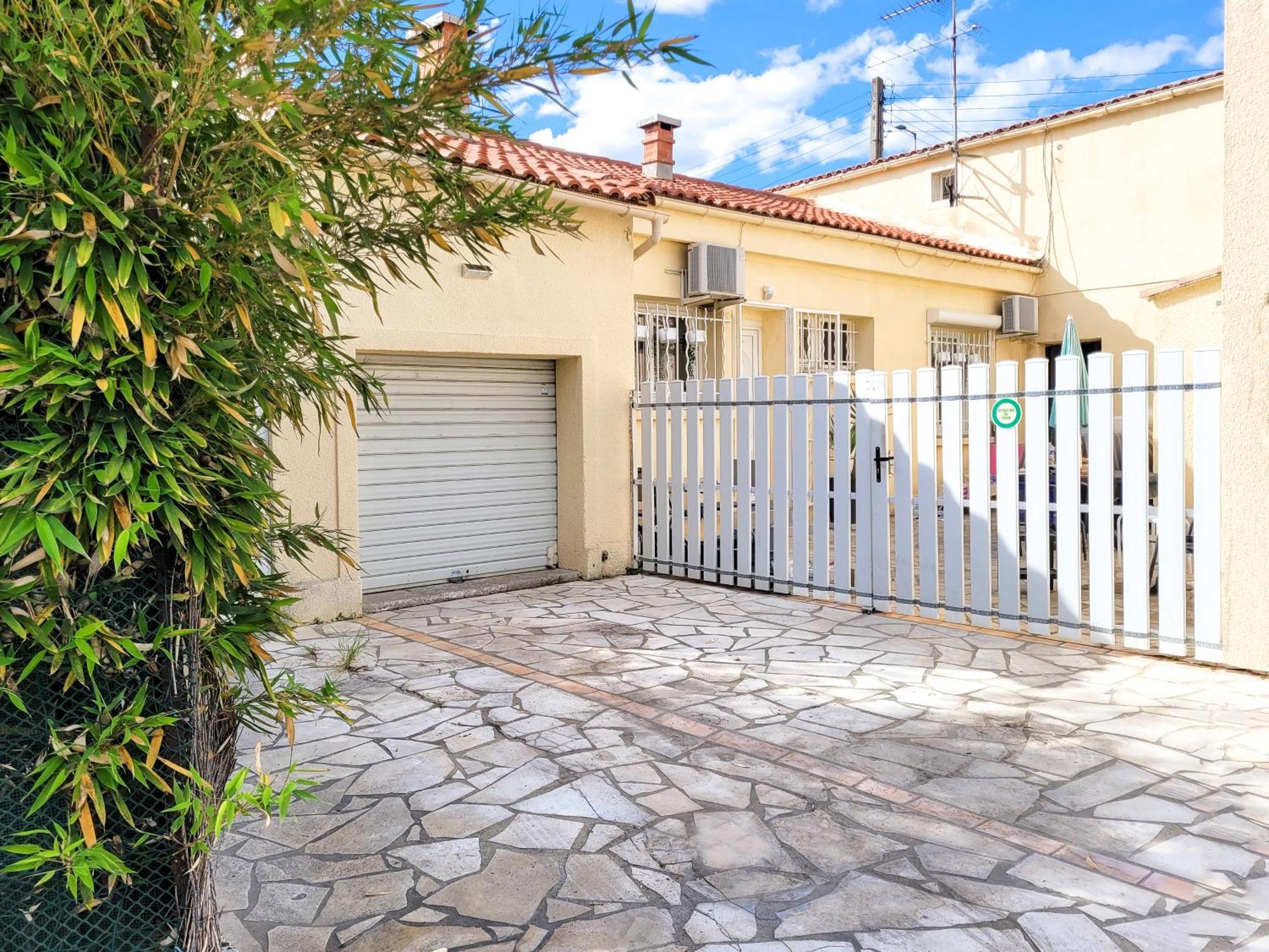 Studio Double Climatise Avec Terrasse - Proche Tram & Centre Montpellier Exterior photo